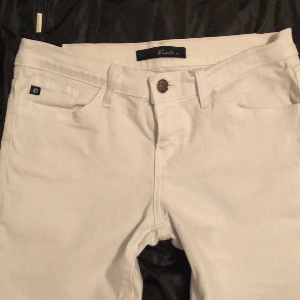 KanCan white jeans 😇